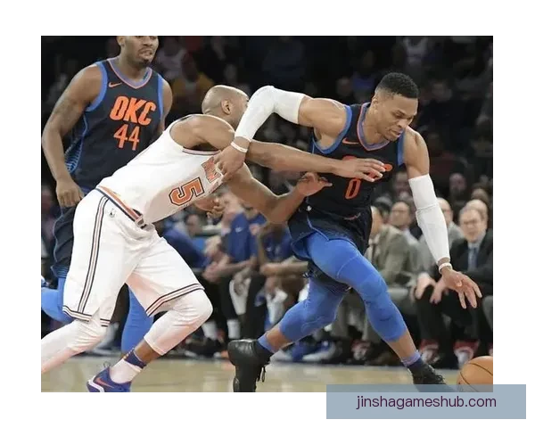 雷霆新秀因睡过头错过球队会议 被队友恶搞塞满泡沫车内