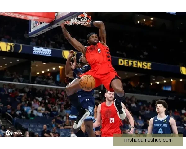 霍勒迪创开拓者队史纪录 12助攻0失误成最年长达成者